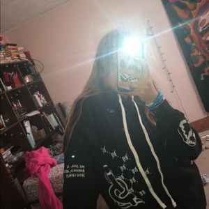 Meet your Posher, Sierra